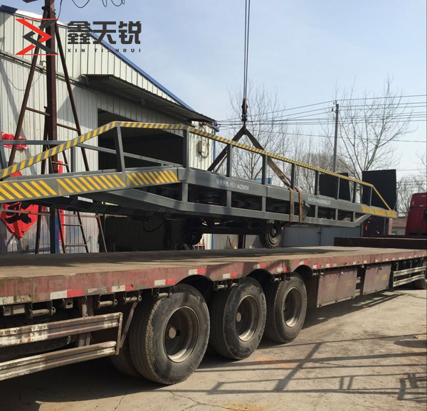 阿拉善移动式登车桥装车发货